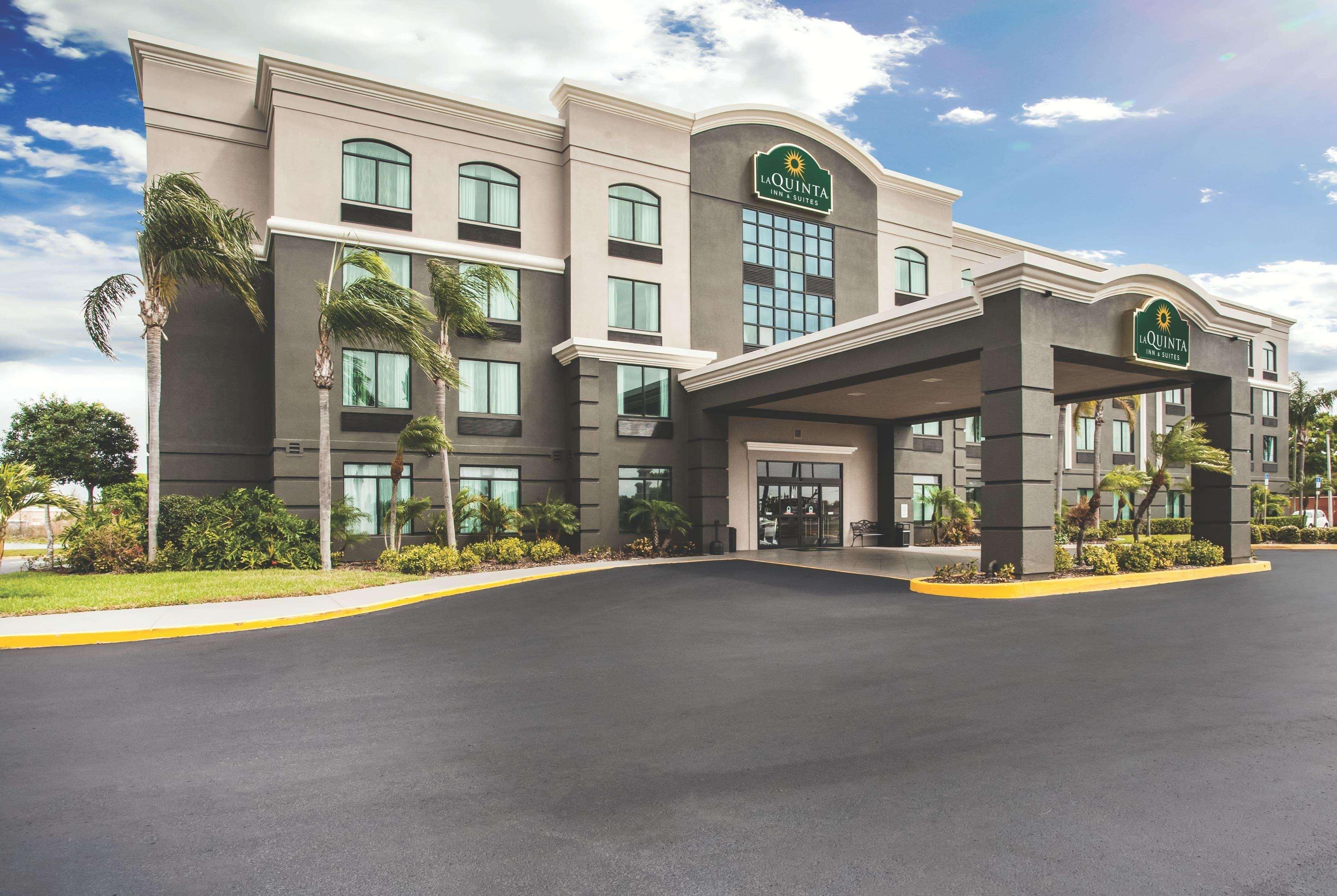 Hotel La Quinta By Wyndham Clearwater South Exterior foto